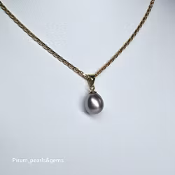 Pärldroppe silvergrå 9x12 mm med stor ögla i silver