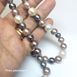 Pärlhalsband med stora magnifika pärlor 9-13 mm silverlås