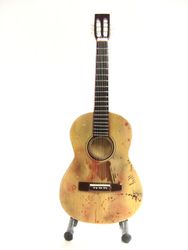 Worn Acoustic