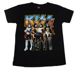 Kiss Barn t-shirt