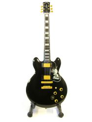 BB King "Lucy" replika.