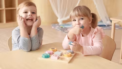 Träpussel vilda djur