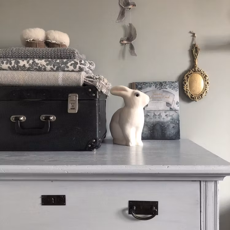 Klassisk kaninlampa - Vit