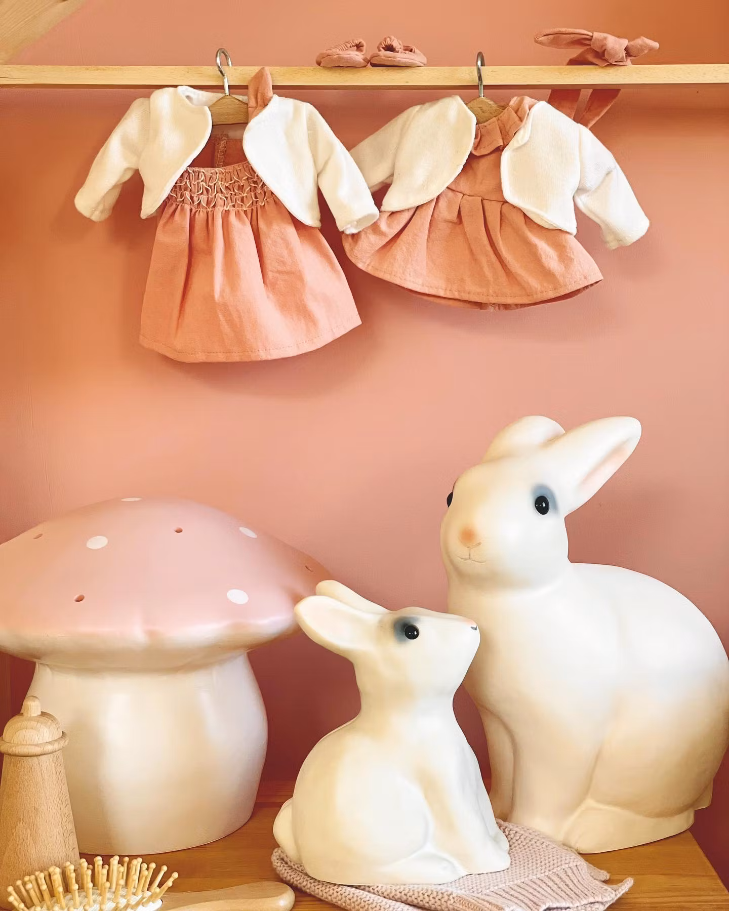 Klassisk kaninlampa - Vit