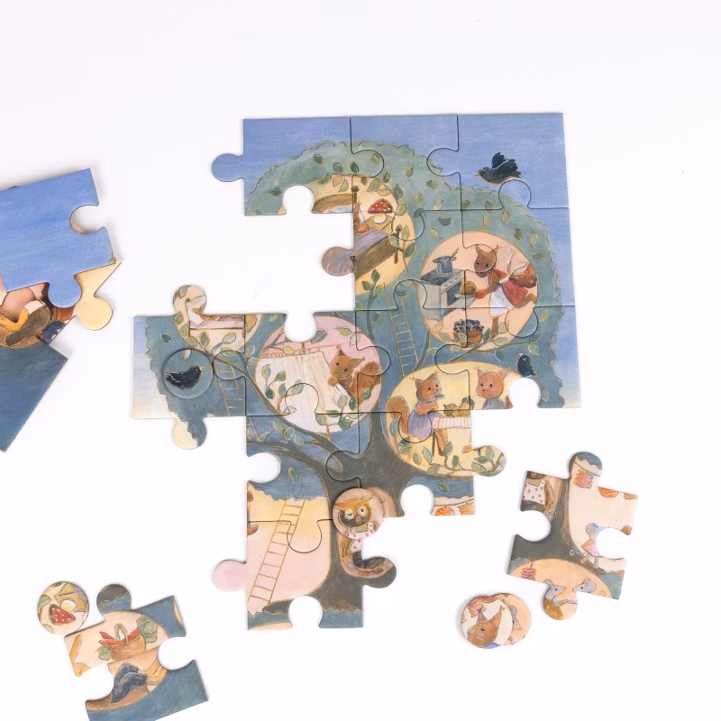 Pussel ekorrar i trädet