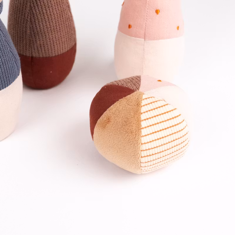 Bowlingspel kompisgäng djur