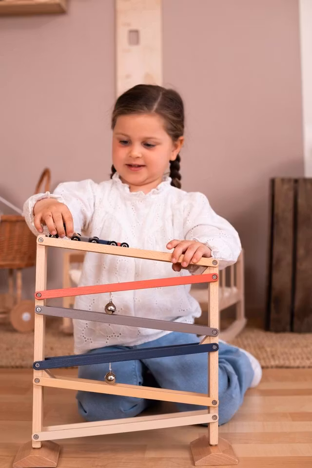 Bilbana med plingklocka