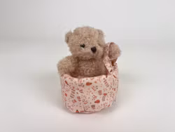 Mini Morris - mjukisdjur i bärsäng