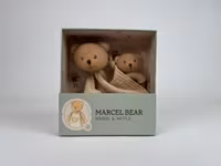 Marcel Björn - presentset med snuttefilt & skallra