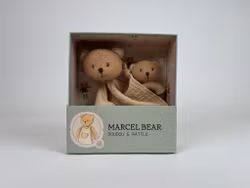 Marcel Björn - presentset med snuttefilt & skallra