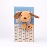 Tyngdhund i pyjamas med säng