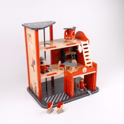 Brandstation set med tillbehör  - "mini friends"