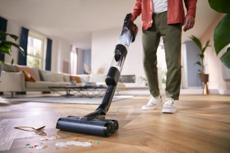 Sladdlös dammsugare med moppfunktion