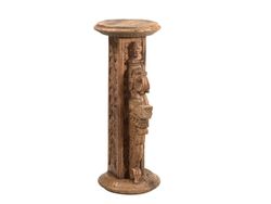 Högre piedestal i återvunnen teak