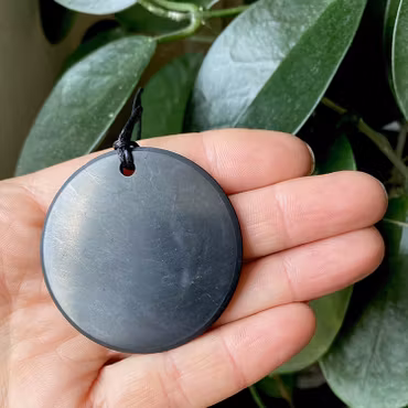 Shungit Amulett Rund 5cm