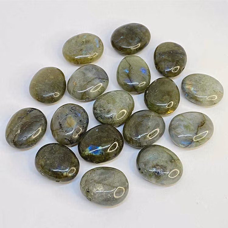 Labradorit Hängsmycke (Rundad) UTFÖRSÄLJNING