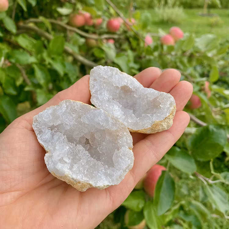 Bergkristall Geod S 5-7cm