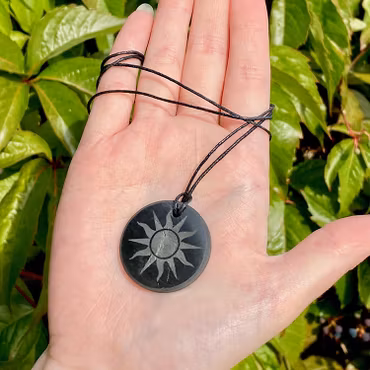 Shungit Amulett SOL 3cm