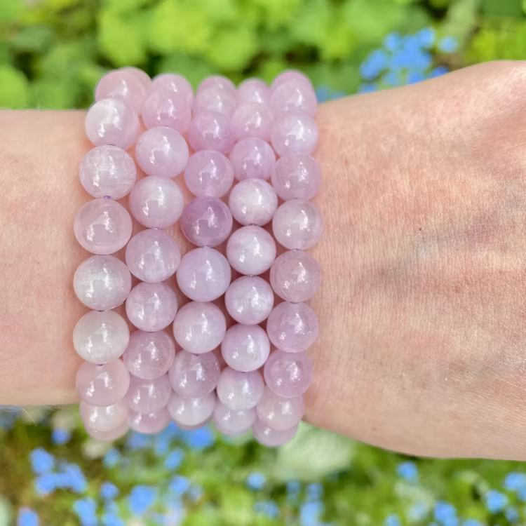 Kunzit 8mm pärlor Armband