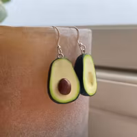 Avokados örhängen