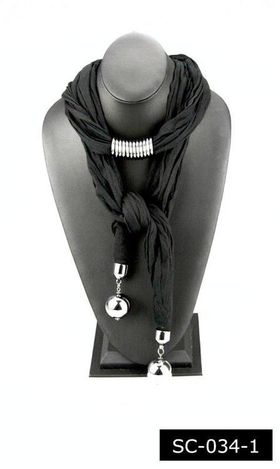 Häftig scarf svart