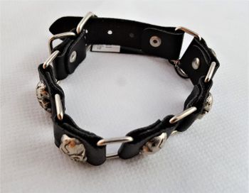Armband Läder med Dödskallar Metall