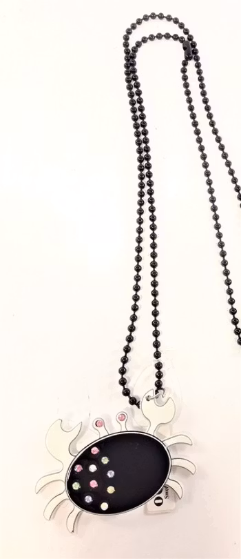 Halsband med krabba och strass