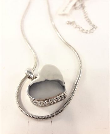 Halskedja med hjärta och strass, silverfärg