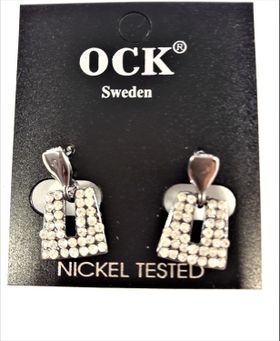 Örhänge med fyrkanter i strass