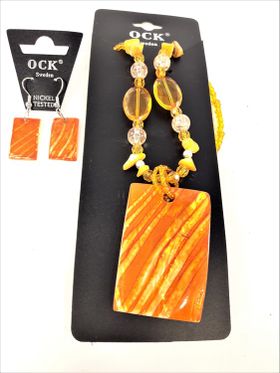 Halsband och örhänge med snäckskal, flera färger