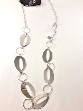 Halsband med stora länkar i silverfärg