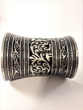 Stelt Brett Armband med Mönster Silverfärg