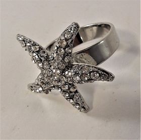 Snygg ring med gnistrande vit sjöstjärna, 18 mm