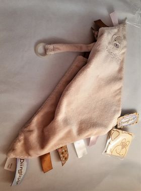 Dinglis, Snuttefilt med napphållare, Kanin