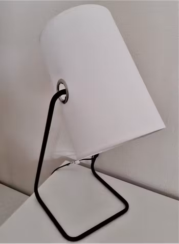 Bordslampa MINIMAL, MagasinSkruf