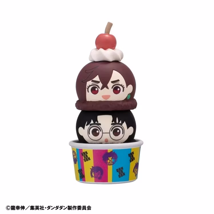 Dandadan Stack Up & Change Dandadan Box of 6 Random Figures (with gift)