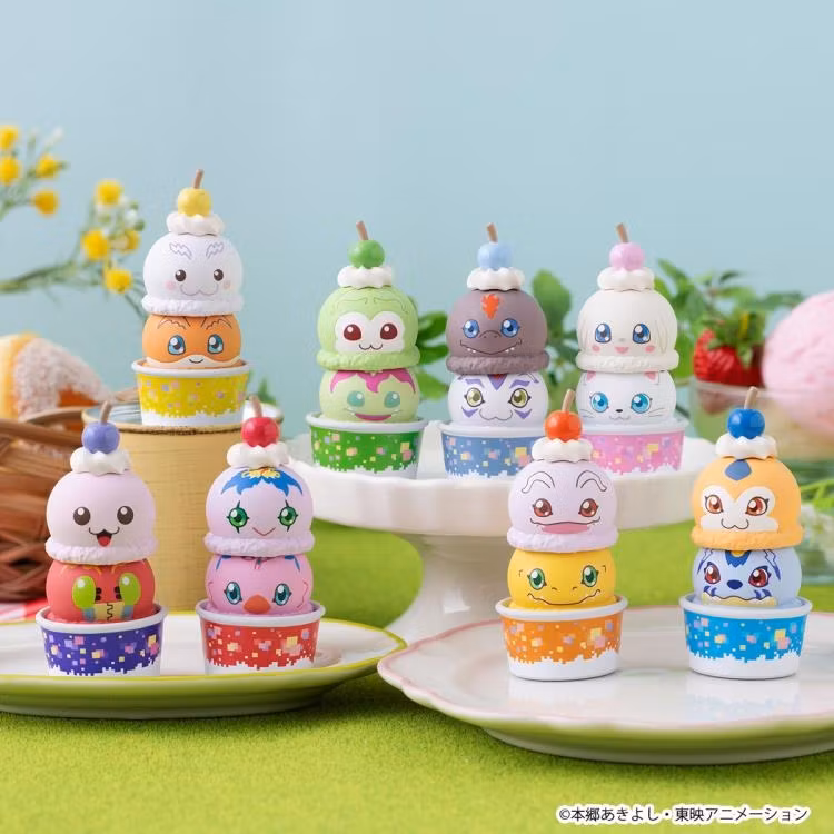 Digimon Adventure Stack Up & Change Digimon Box of 8 Random Figures (With Gift)