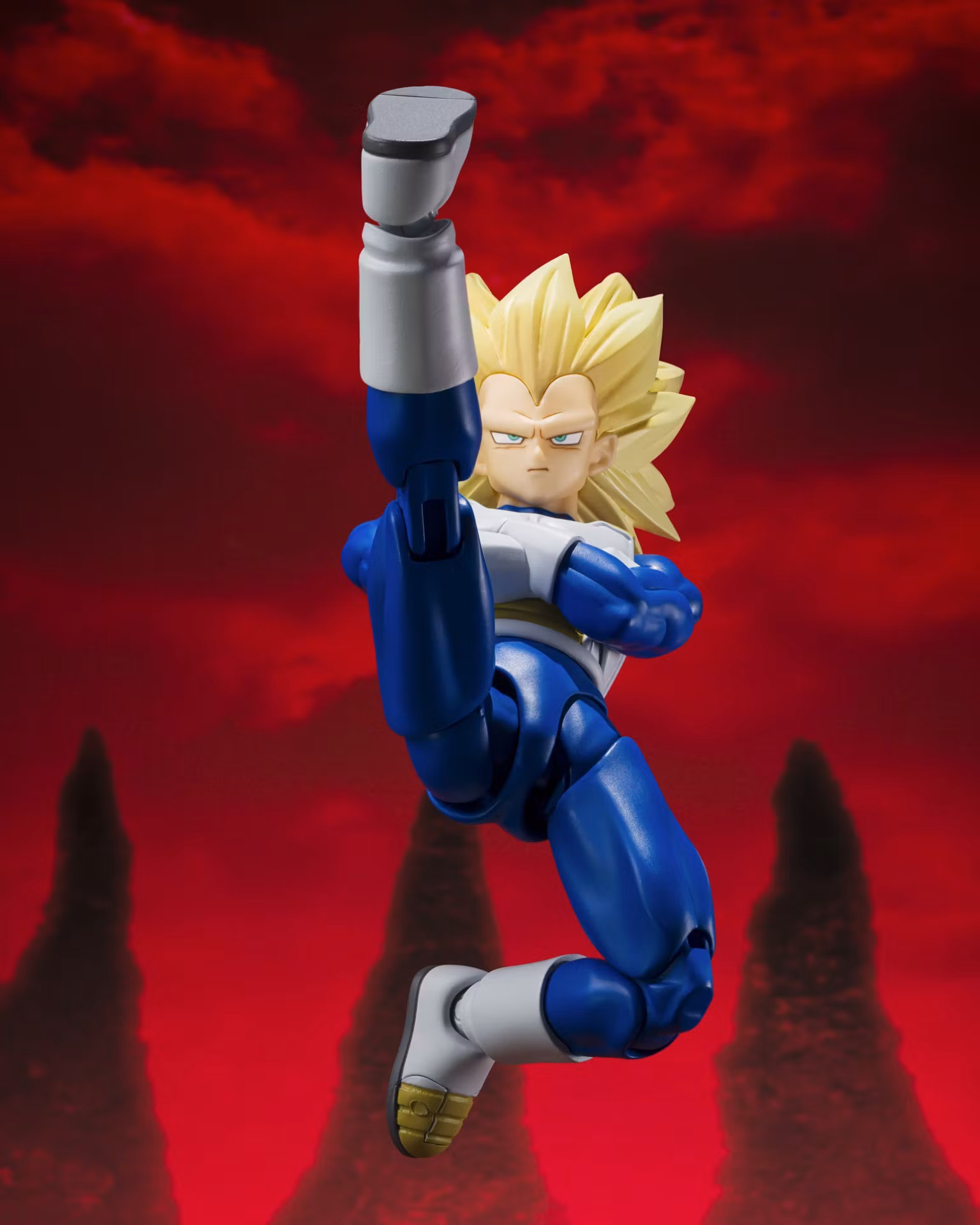Dragon Ball Daima S.H.Figuarts Super Saiyan 3 Vegeta Exclusive Action Figure