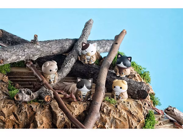 Attack on Titan Mega Cat Project Gathering Scout Regiment Box of 8 Figures