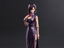 Final Fantasy VII Remake Play Arts Kai Tifa Lockhart (Sporty Dress Ver.)