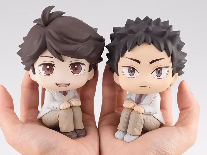 Haikyu!! Look Up Series Toru Oikawa & Hajime Iwaizumi Set with Gift