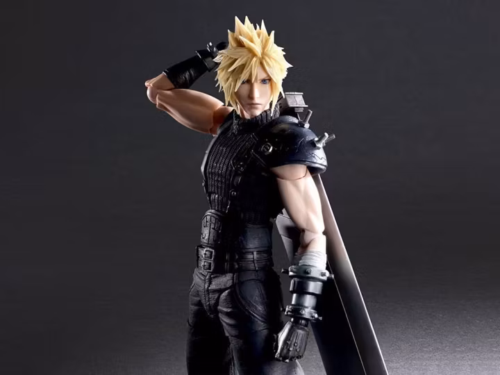 Final Fantasy VII Remake Play Arts Kai Cloud Strife Ver. 2