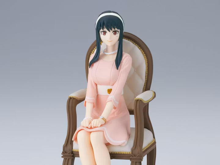 Spy x Family Family Photo Yor Forger