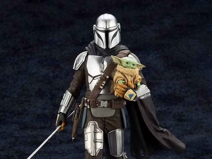 The Mandalorian ArtFX+ The Mandalorian & Grogu with Beskar Staff