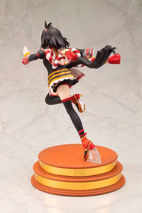 Umamusume: Pretty Derby Kitasan Black (Outrunning the Encroaching Heat)