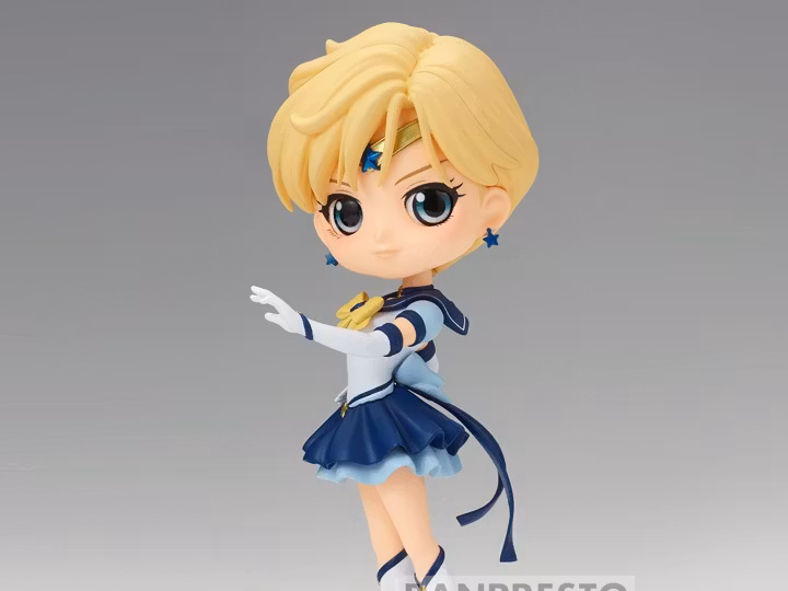 Sailor Moon Cosmos Q Posket Eternal Sailor Uranus (Ver. A)