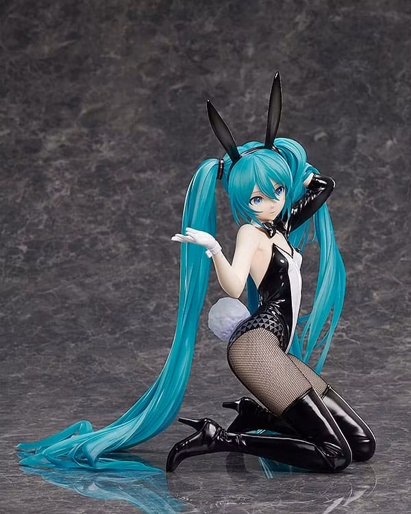 Vocaloid Hatsune Miku: Bunny Ver. / Art by SanMuYYB
