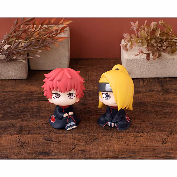 Naruto Shippuden Look Up Series Sasori