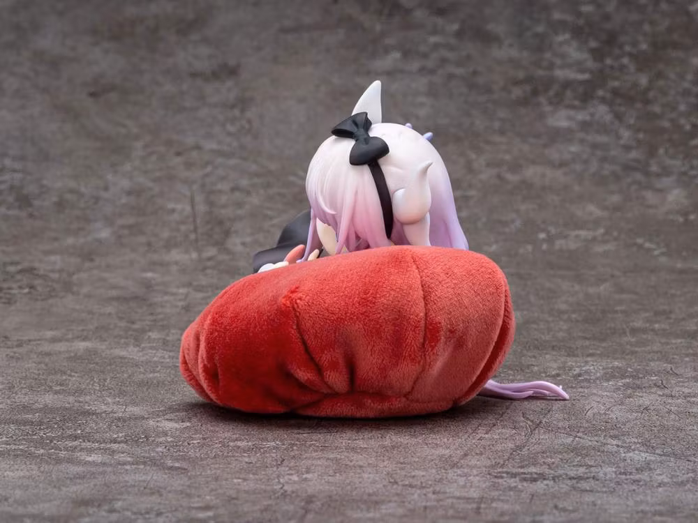 Miss Kobayashi's Dragon Maid Kanna 1/7 Scale Figure