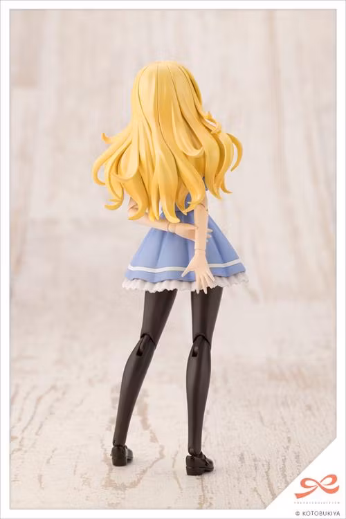 Sousai Shoujo Teien St. Iris Gakuen Girls' High School Summer Clothes Emma Koishikawa (Dreaming Style Wonderland Princess Ver.) 1/10 Scale Model Kit